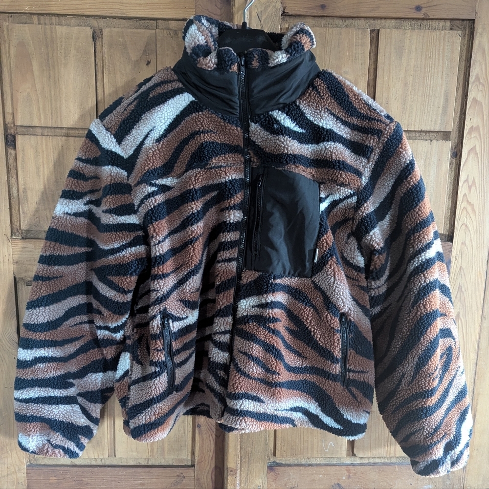 Wrangler Sherpa Jacket Tiger Print Western Cozy Animal Print Artsy